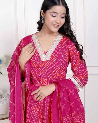  women's bandhani ethnic anarkali kurta  and dupatta 4