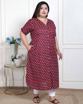  womens plus size relaxed fit red floral printed a-line pure cotton kurta 3
