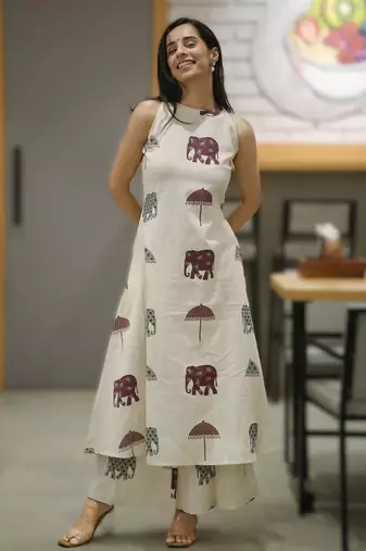 Off White Elephant Print Cotton Flex Co-Ord Set