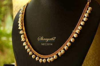 Off white beaded Necklace 1