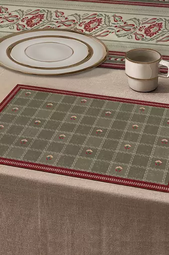 Suzani Table Mat Set of 2 – Designer Dining Placemats for Elegant Table Décor