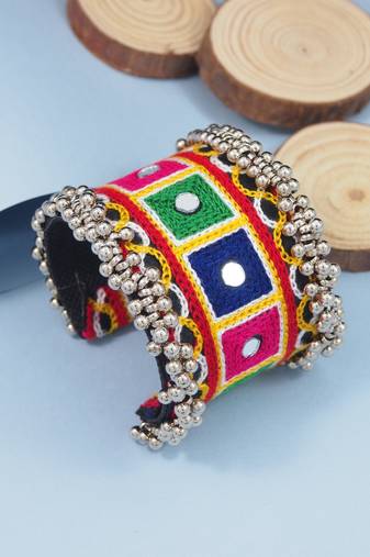Silver plated traditional ghungroo work adjustable kada bangle for women (adb575)