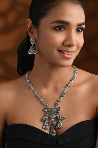 Oxidised peacock motif dangler pendant necklace set with jhumka earrings for women (mc232ox)