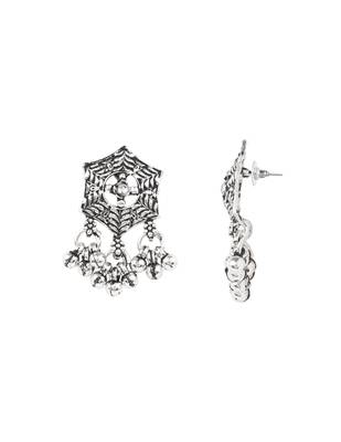 Oxidised silver plated hexagon floral motif necklace set with earrings for women  5