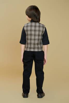 Cotton woven checks shirt trouser waistcoat set-brown 2