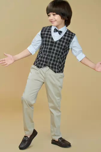 Cotton woven checks shirt trouser waistcoat set-black