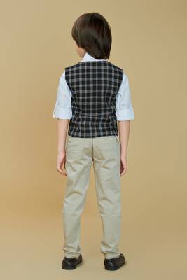 Cotton woven checks shirt trouser waistcoat set-black 2