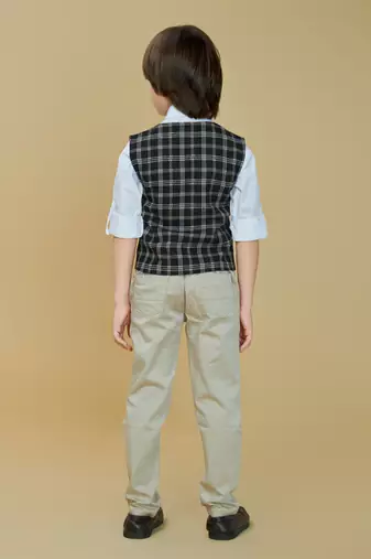 Cotton woven checks shirt trouser waistcoat set-black