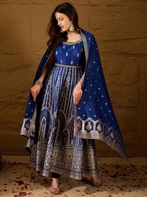 Women blue silk blend solid embroidered anarkali kurta bottom and dupatta 1