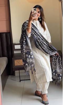 Off White Khadi Cotton Kurta Set with Black Printed Dupatta 1