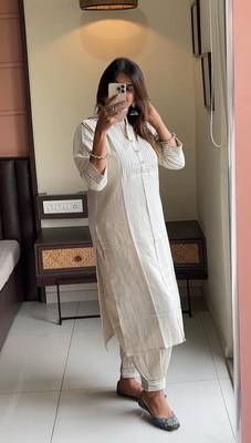 Off White Khadi Cotton Kurta Set with Black Printed Dupatta 3