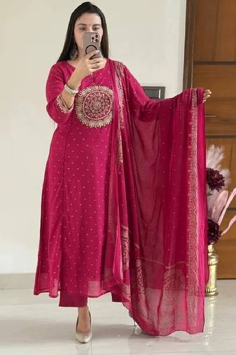 Pink embroidery handwork & printed kurta  pant & dupatta set