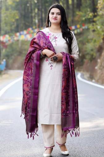 Off White South Cotton Kurta Set with Embroidery & Contrast Khadi Silk Dupatta