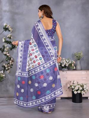 pre-stitched white batik printed saree 4