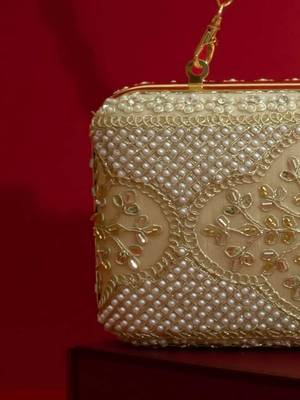 Beige floral embroidered silk clutch 3