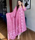 Pink floral printed cotton kurta and pant set with dupatta
