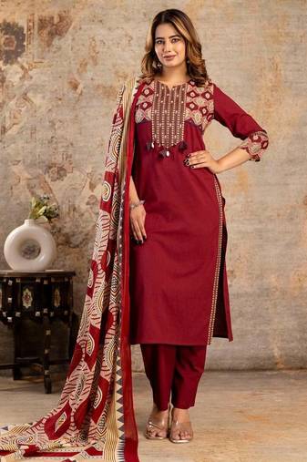 Cotton cambric straight printed  kurti-pant-dupatta  set