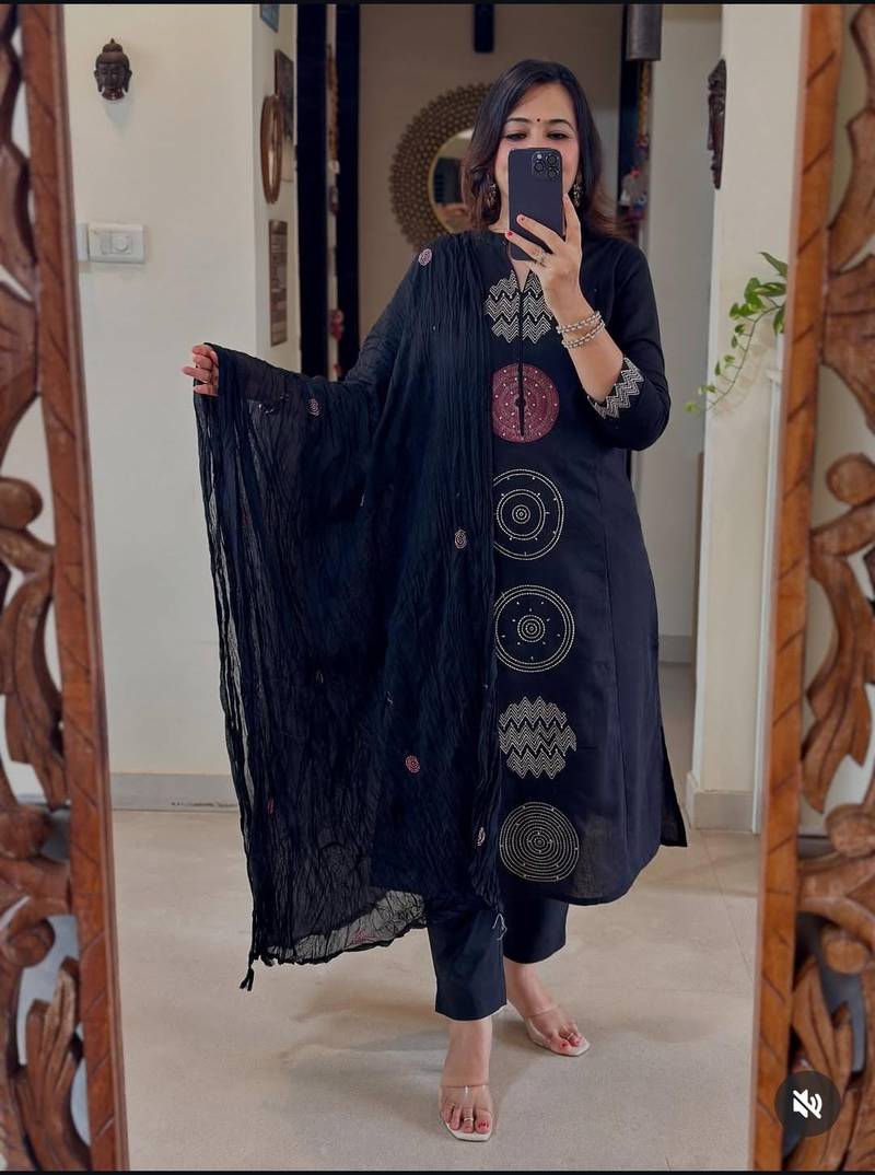 Cotton cambric straight  kurti-pant-dupatta  set