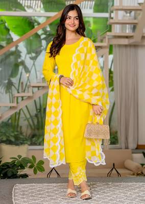 Lemon yellow embroidered cotton kurta and pant set with dupatta 1