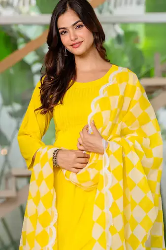 Lemon yellow embroidered cotton kurta and pant set with dupatta