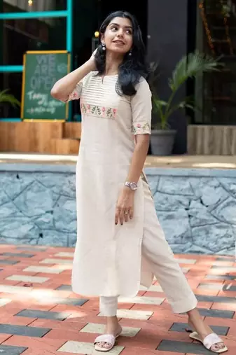 Off white embroidered cotton kurta and pant set