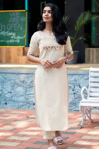 Off white embroidered cotton kurta and pant set