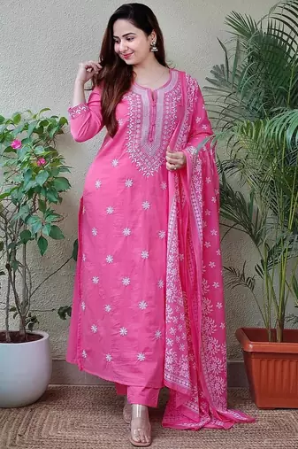 Pale magenta embroidered suit set with dupatta