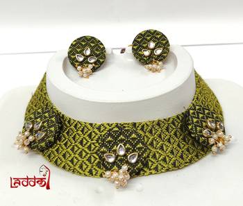 L green handloom fabric jewelery 1