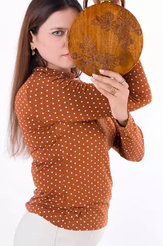 Tash Bags Round engraved bag in solid Sheesham wood