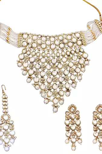 Heavy kundan bridal choker necklace set with long earrings & maang tikka | pearl beaded wedding jewelry