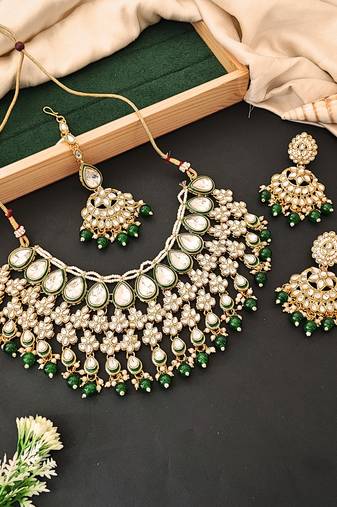 Traditional kundan bridal choker necklace set with green beads, earrings & maang tikka | pearl & stone work for her