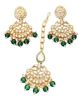 Traditional kundan bridal choker necklace set with green beads, earrings & maang tikka | pearl & stone work for her 6