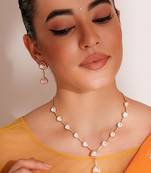 Gold plated kundan necklace set