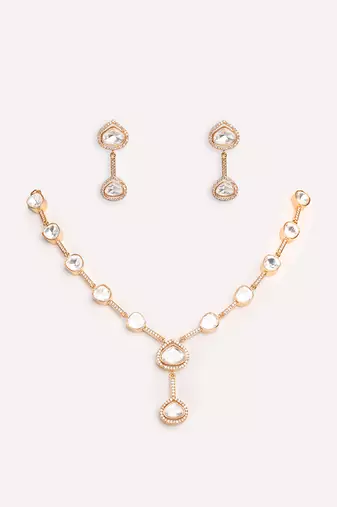 Gold plated kundan necklace set