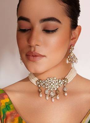 Two toned pearl choker necklace set 1