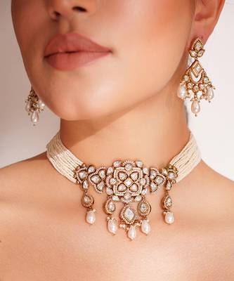 Two toned pearl choker necklace set 3