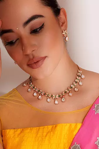 Gold plated kundan necklace set
