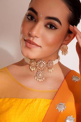 Gold plated kundan pearl necklace set