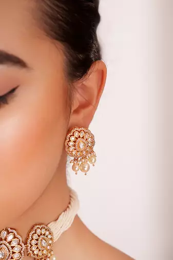 Gold plated kundan pearl necklace set