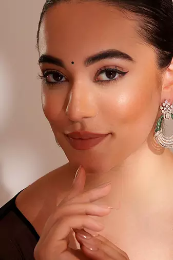 Silevr plated green earrings