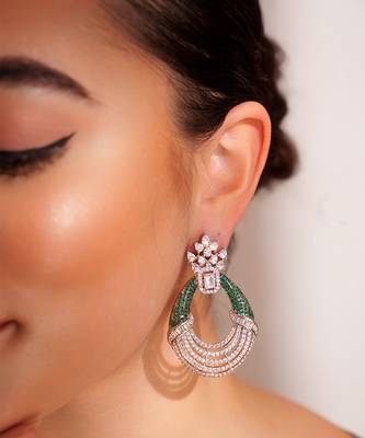 Silevr plated green earrings 4