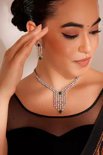 Silver plated necklace set