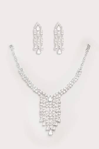 Silver plated necklace set
