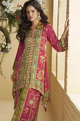  Multicolor Crepe Hand Mirror Work Co-ord Set