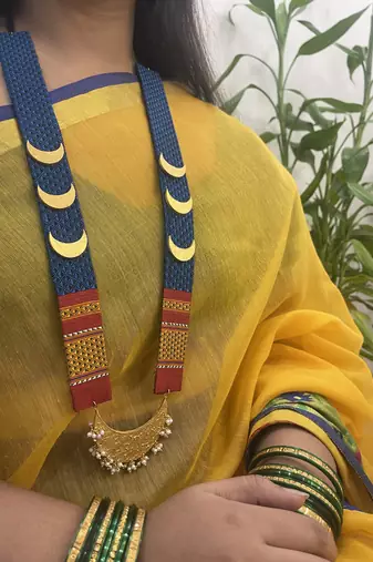 Blue chandracor, long necklace