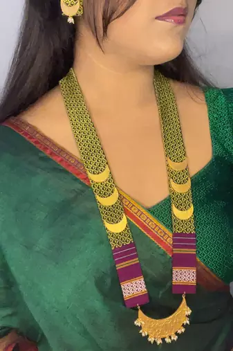 L green chandrakor, long necklace