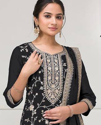 Black embroidered faux chiffon salwar suit 2