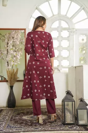 dark maroon Kurta Set with Dupatta