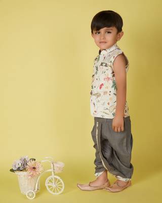 cotton sleeveless printed kurta and solid dhoti - cream 3