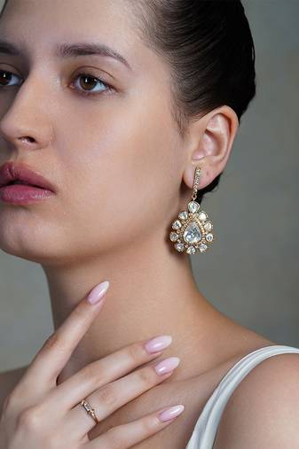 Gold plated kundan earrings